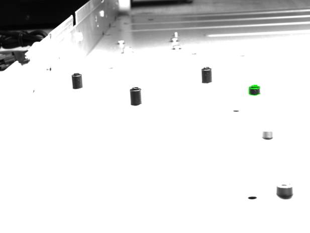 板金外殼高低鎖孔辨識