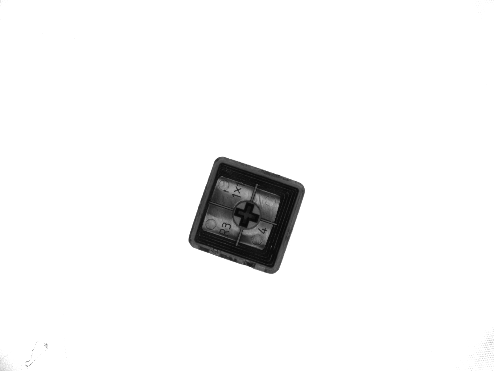 無字鍵帽外觀辨識分類