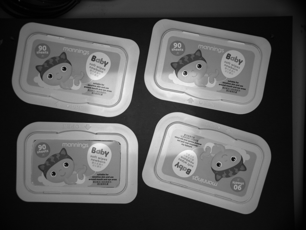 濕紙巾掀蓋印刷錯誤辨識