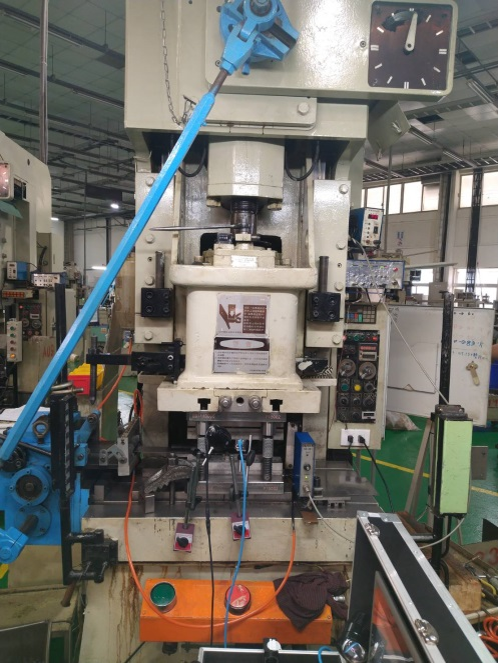 模具監視器安裝實例-沖壓機