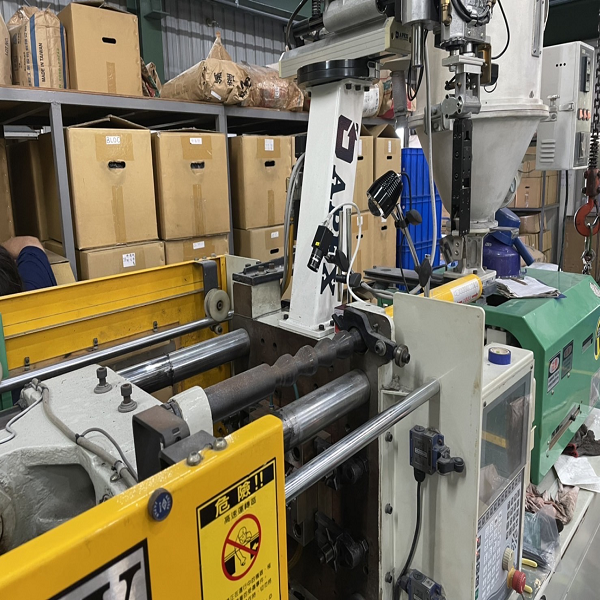 模具監視器安裝實例-塑膠射出