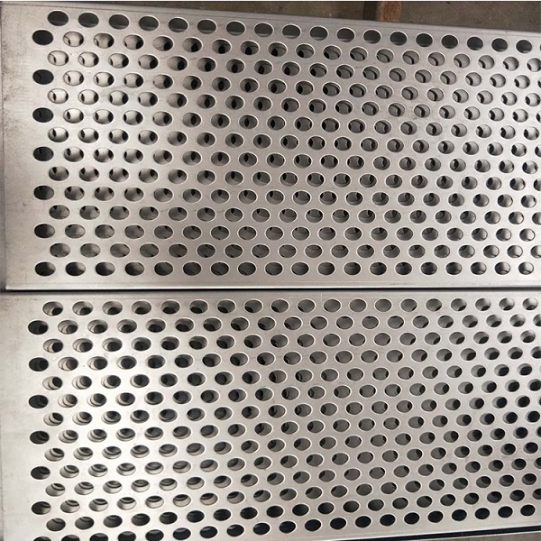 金屬鐵片圓孔量測